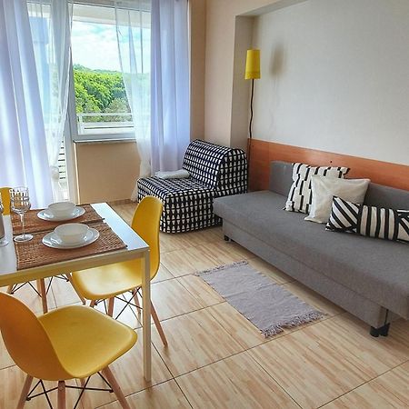Holiday Home Slavia New 600 Z Balkonem Przy Plazy Miedzyzdroje Exterior foto