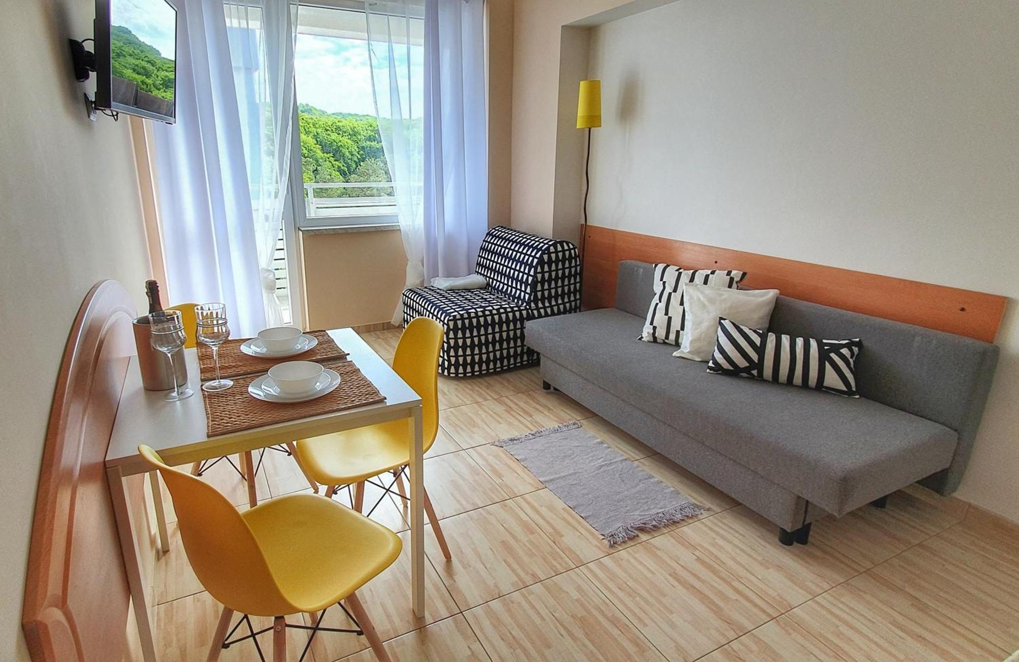 Holiday Home Slavia New 600 Z Balkonem Przy Plazy Miedzyzdroje Exterior foto