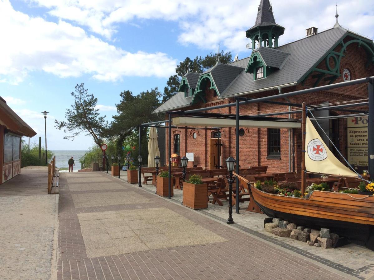 Holiday Home Slavia New 600 Z Balkonem Przy Plazy Miedzyzdroje Exterior foto